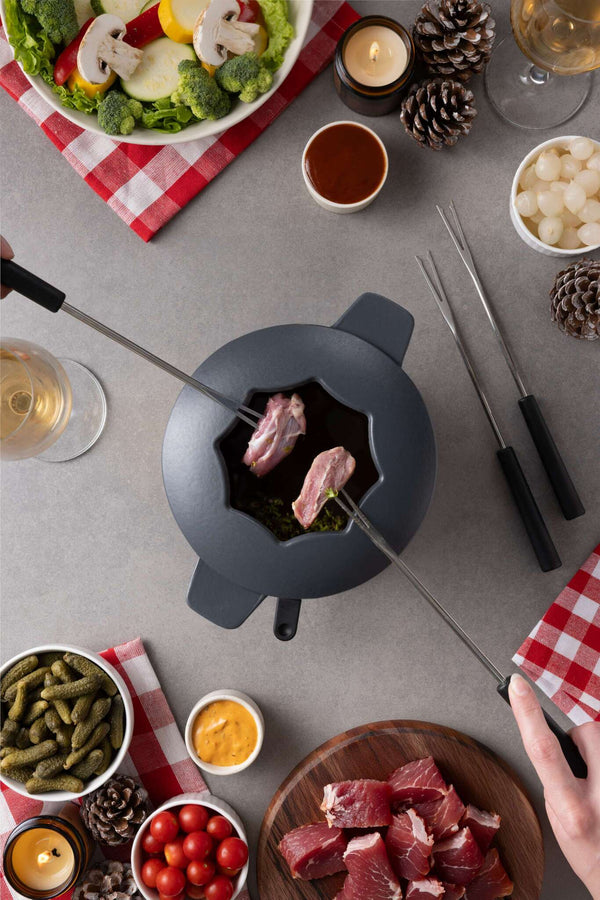 Alpine Cast Iron Fondue Set, Beluga Grey