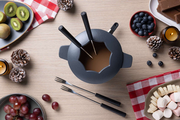 Alpine Cast Iron Fondue Set, Beluga Grey