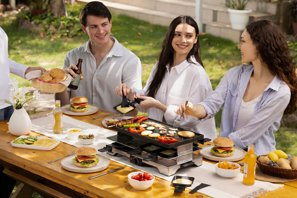 Verso Indoor / Outdoor Cast-Iron Raclette Grill