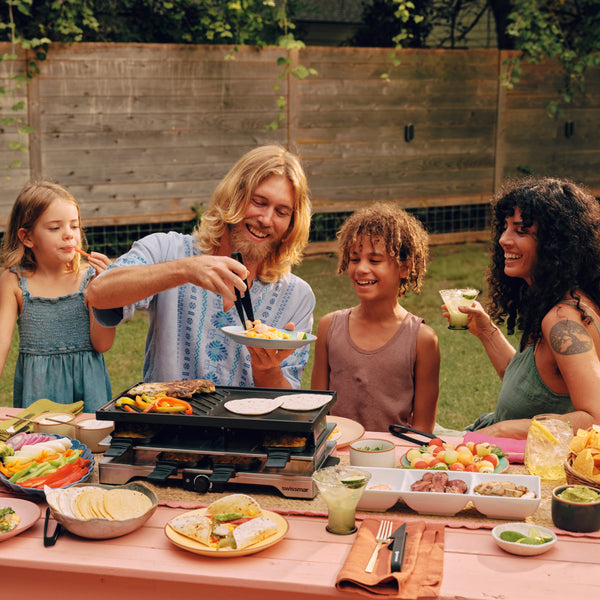 Verso Indoor / Outdoor Cast-Iron Raclette Party Grill