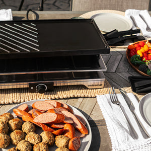 Verso Indoor / Outdoor Cast-Iron Raclette Party Grill